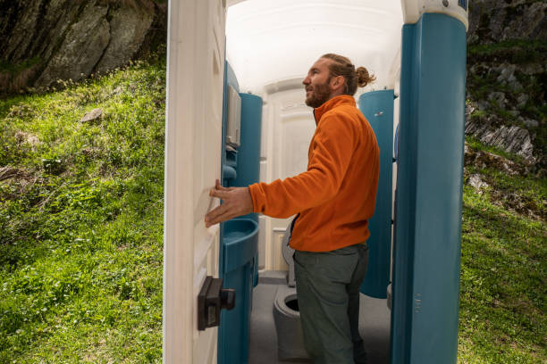 Best Temporary restroom rental  in Deforest, WI